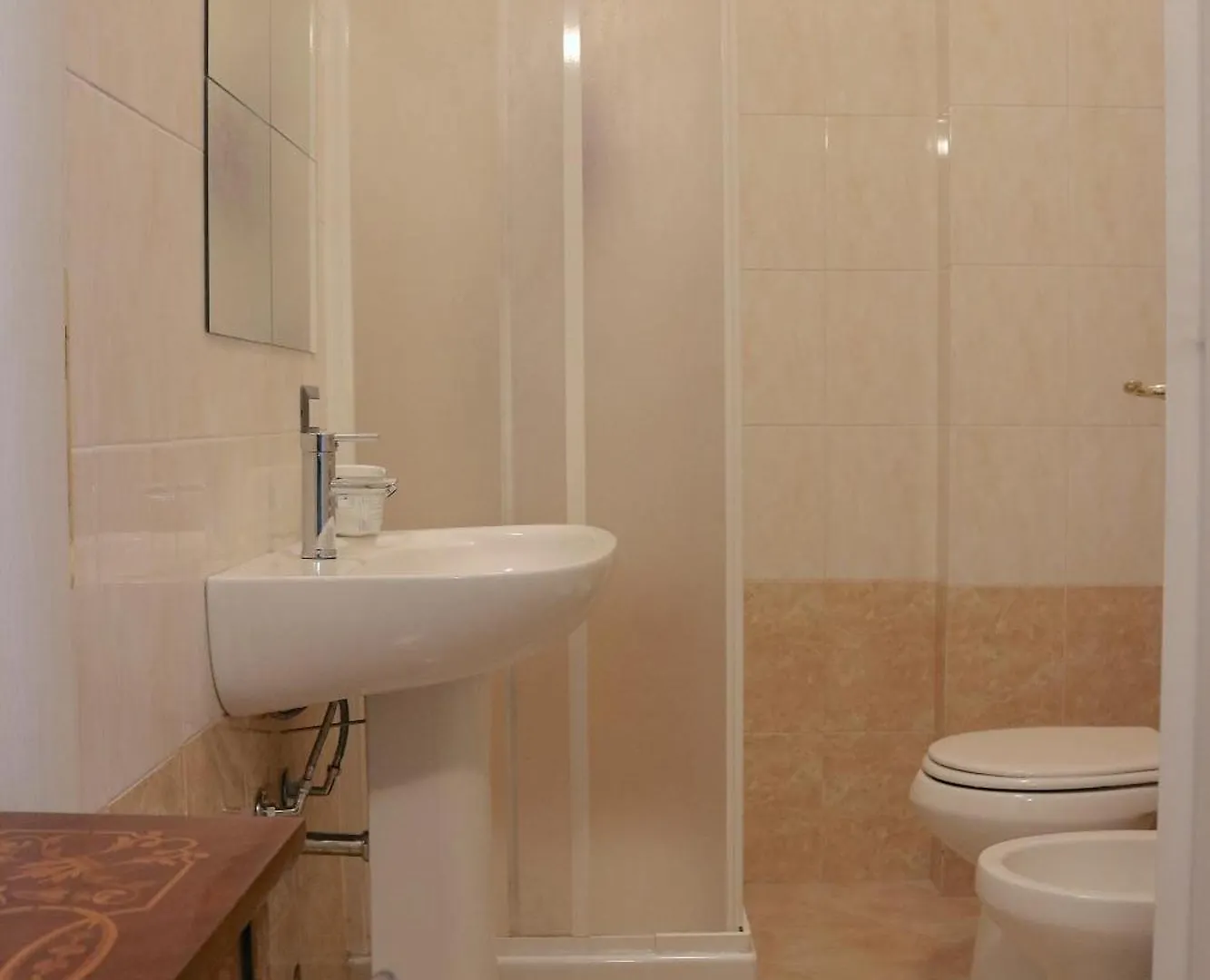 Lovely Navigli Studio With Balcony - Via Carlo Torre Milan Apartment