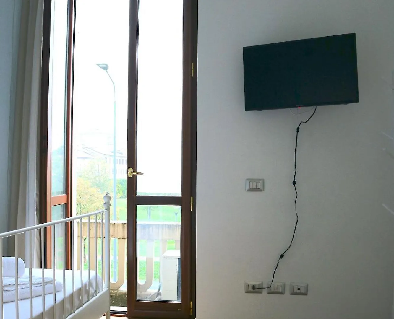 Lovely Navigli Studio With Balcony - Via Carlo Torre Milan
