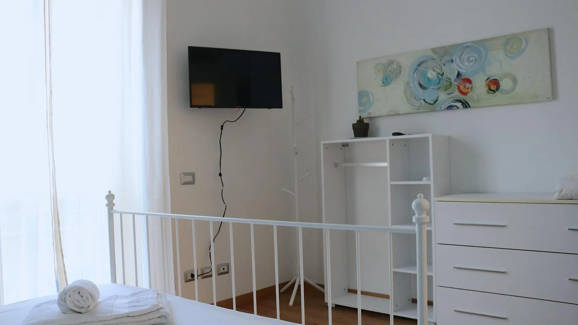 Apartment Lovely Navigli Studio With Balcony - Via Carlo Torre Milan